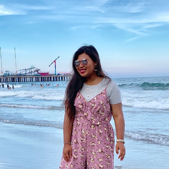 Floral Print Jumpsuit with Pockets 🌸 - Picture 2 of 2